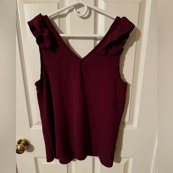 Entro Sleeveless Ruffle Top - Picture 2 of 2